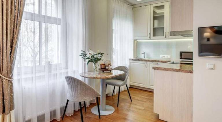 Rental apartment | Next to Gate of Dawn | Pets are welcome — photo 3