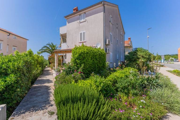 Apartma  Merag