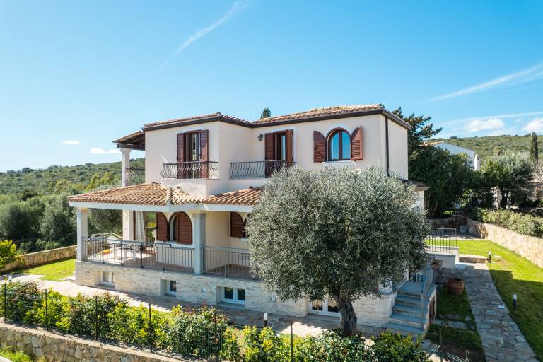 Villa Kora 4 Haus mit Garten in Strandnähe