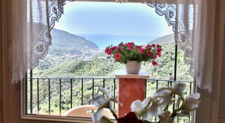 Holiday apartment with 2 rooms for 5 persons — photo 4