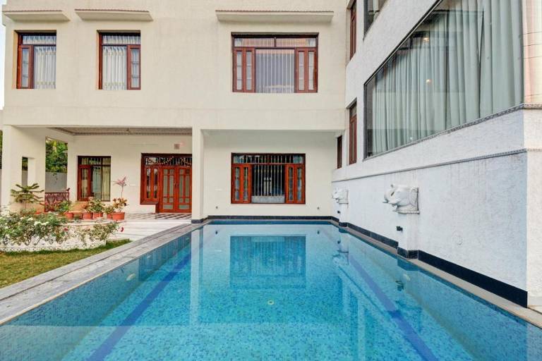 Hotel Karohi Villa in Udaipur