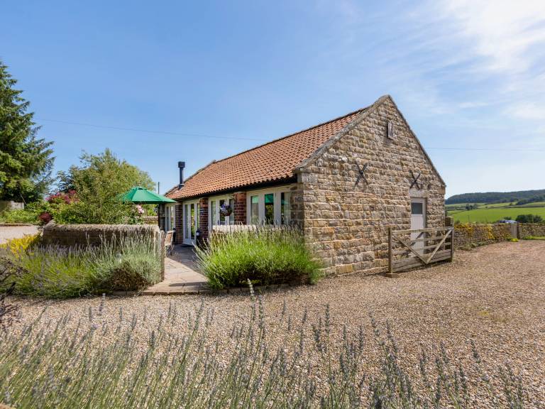 Cottage Harwood Dale