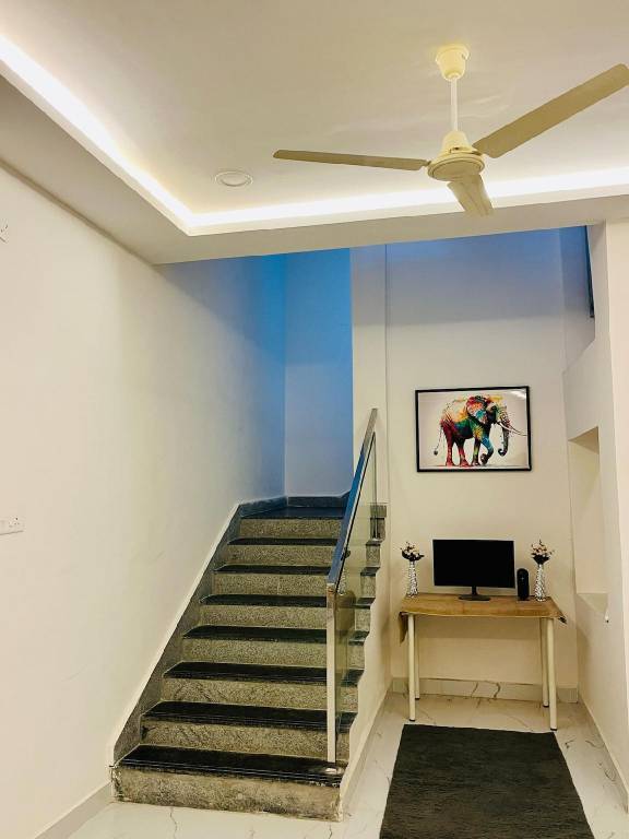 Luxurious Triplex 3BHK Villa+HomeTheater In IT HUB — photo 5