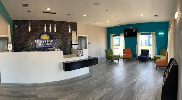 Days Inn by Wyndham Rockport Texas — photo 3