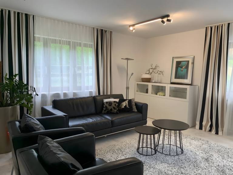 Apartment Chalet mit Bergblick und privater Terrasse