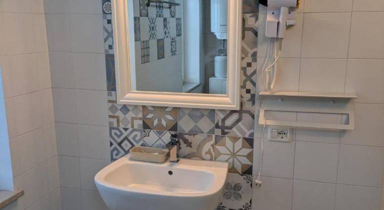 Holiday apartment with 2 rooms for 4 persons — photo 3