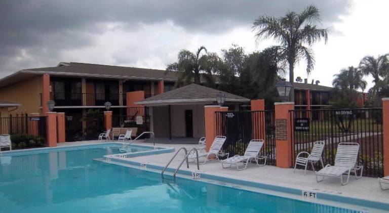 Americas Best Value Inn Florida Turnpike & I-95 — photo 5