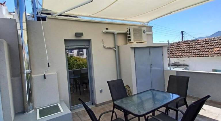 Fully equipped vacation home with patio | Pet-friendly — photo 5