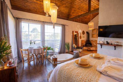 Lodge Cunha