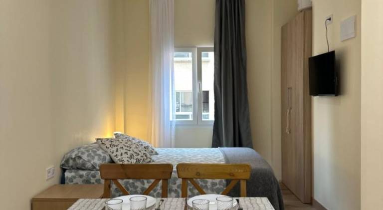 Charming serviced apartment | Close to Plaza Nueva | Pets allowed — photo 3
