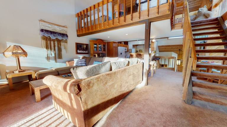 Family-oriented lovely condo with heated pool, hot tub & sauna | Pets are welcome — photo 5