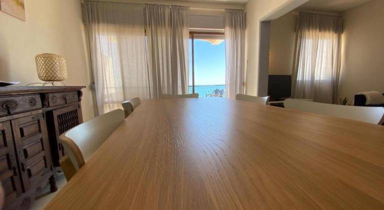 Rental apartment with patio — photo 4