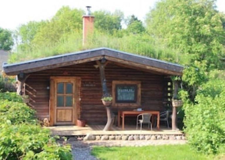 Cabin Zahren