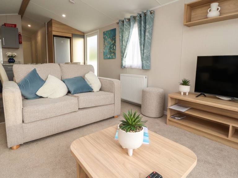 Family-oriented wonderful cottage with pool & garden | Beach view | Dogs allowed — photo 5