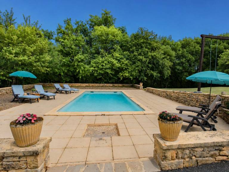 Quietly located holiday home, pool, and view — photo 2