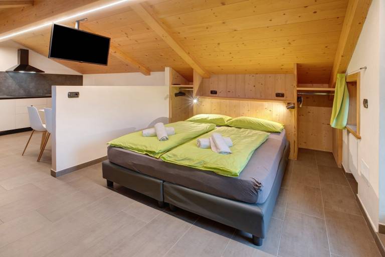 Studio Apartment 'Crystal 4' with Shared Terrace, Balcony and Wi-Fi — photo 4