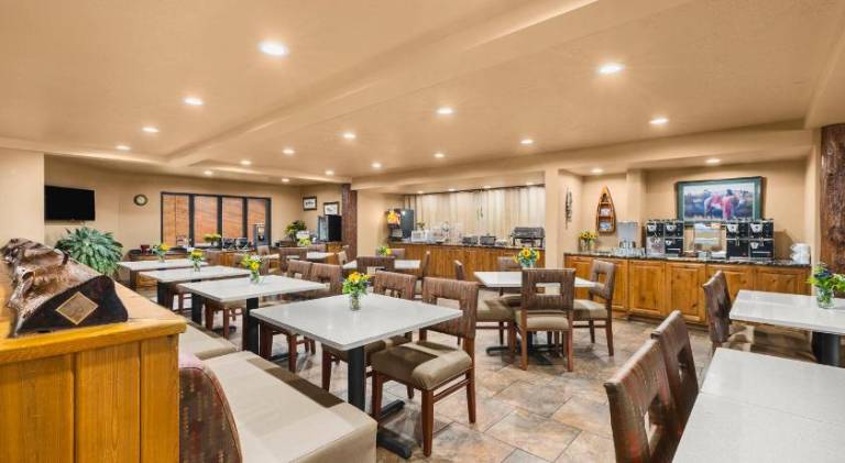 Bitterroot River Inn and Conference Center — photo 5