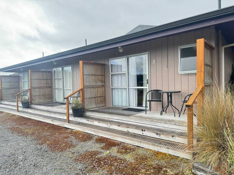 Hostel  Erua