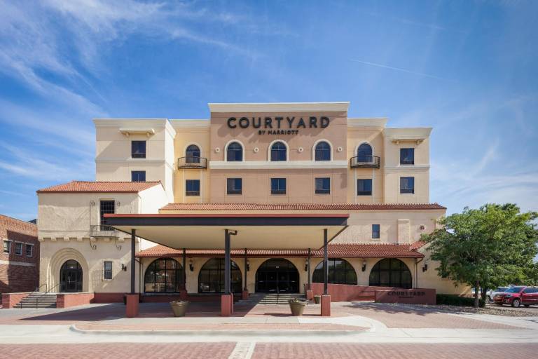 Courtyard by Marriott Wichita at Old Town in Wichita, KS