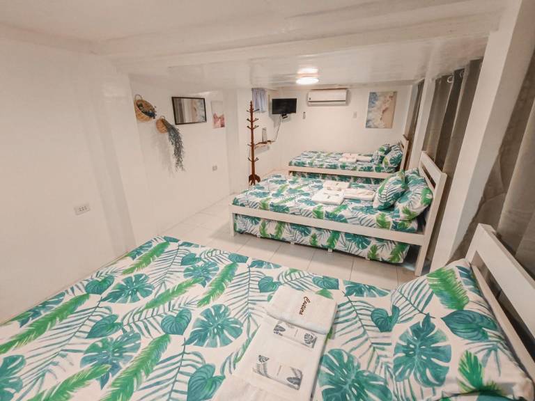 Lovely villa with barbecue, pool & garden | Pets allowed — photo 2