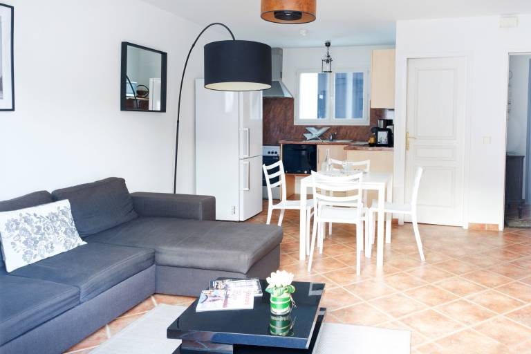 Apartment Au Pays Basque rated 2 stars 4 km from the beach with Terrace & Wi-Fi — photo 4