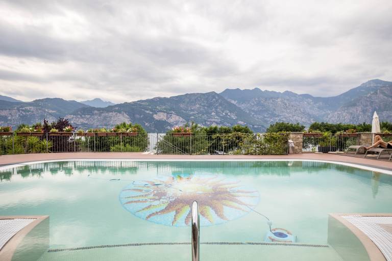 Apartment 'Bilocale 4 Persone Villa Treccani' with Lake View, Wi-Fi and Air Conditioning — photo 3
