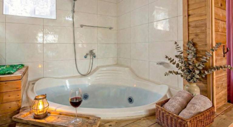 House with barbeque & pool | Pets allowed — photo 4