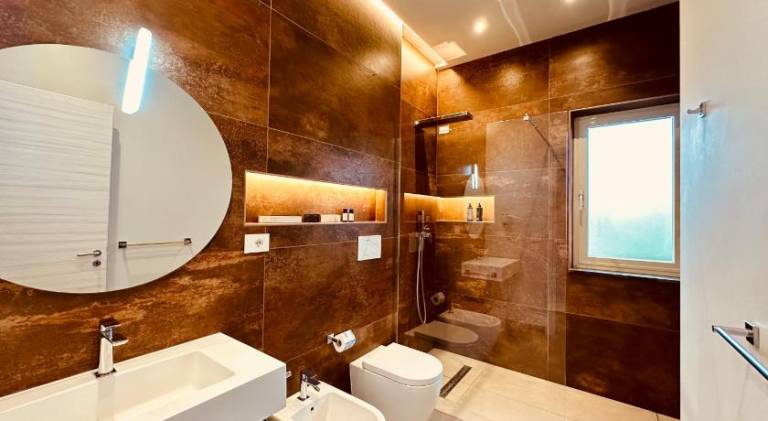 Family-friendly pleasant serviced apartment with pool, sauna & BBQ | Pet-friendly — photo 2