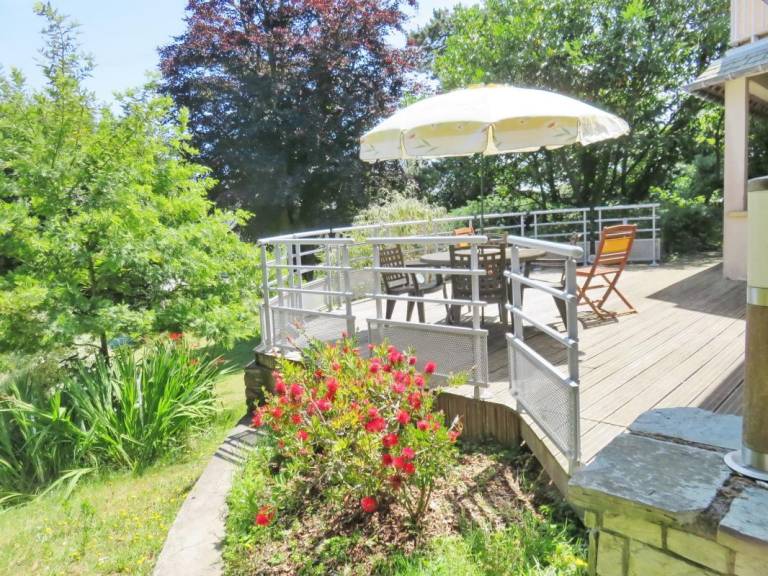 Gite with patio, yard & barbecue | Beach nearby | Dogs allowed — photo 2