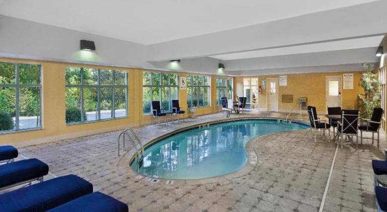 Holiday Inn Express & Suites Concord By IHG — photo 2