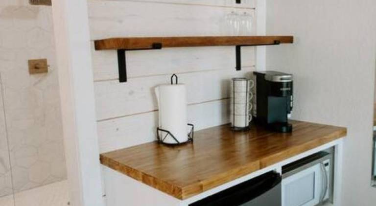 Downtown Studio 3 at Beer Ranch Project Inn — photo 3