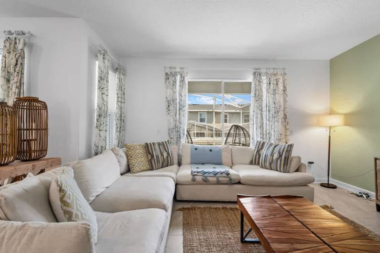 Great Price Luxury 6-Bed Pool 15 ppl Great Resort — photo 3