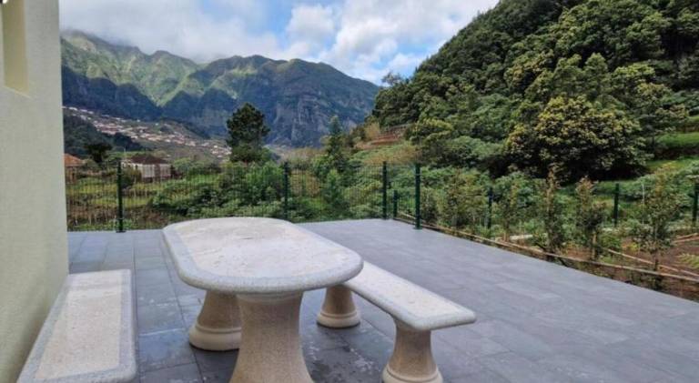 Fully equipped lovely rental apartment with terrace, BBQ & garden | Suitable for remote work | Dogs allowed — photo 5