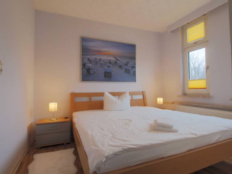Geräumige Ferienwohnung Villa Fortuna Fewo 1  strandnah und familienfreundlich — photo 3