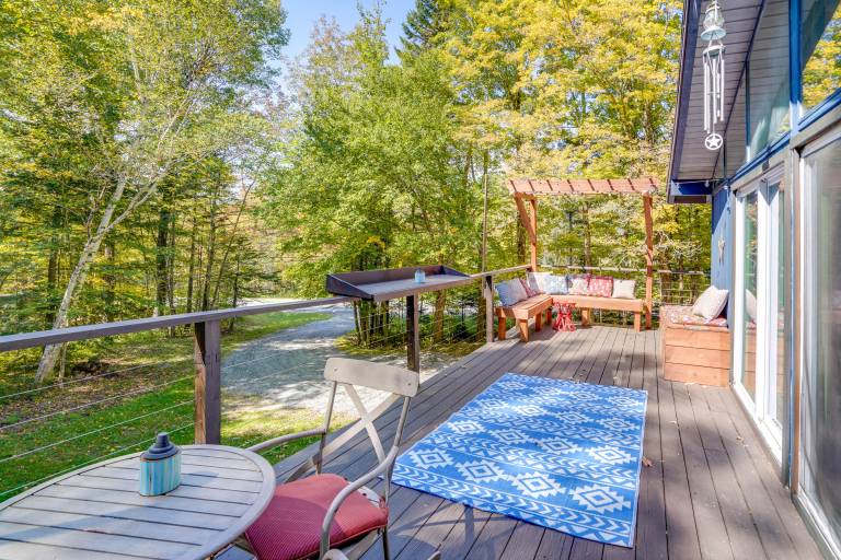 6 Mi to Slopes: Forest-View Haven in West Dover! — photo 3