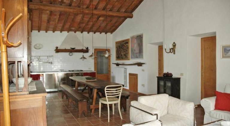 Holiday apartment with pool in Monteriggioni