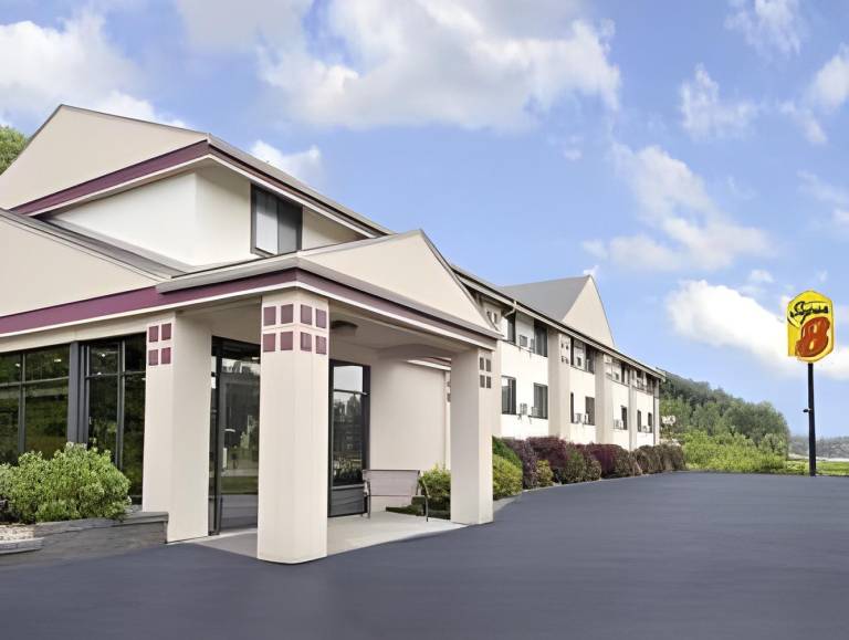 Baymont by Wyndham Mankato in Mankato, MN