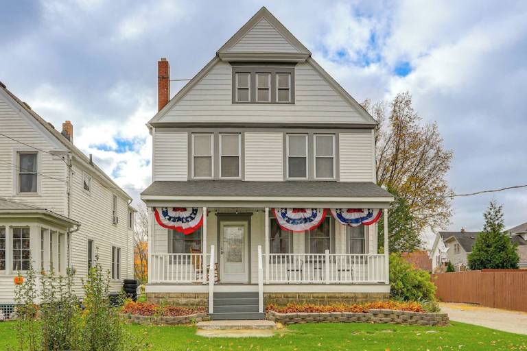 Cottage Vermilion