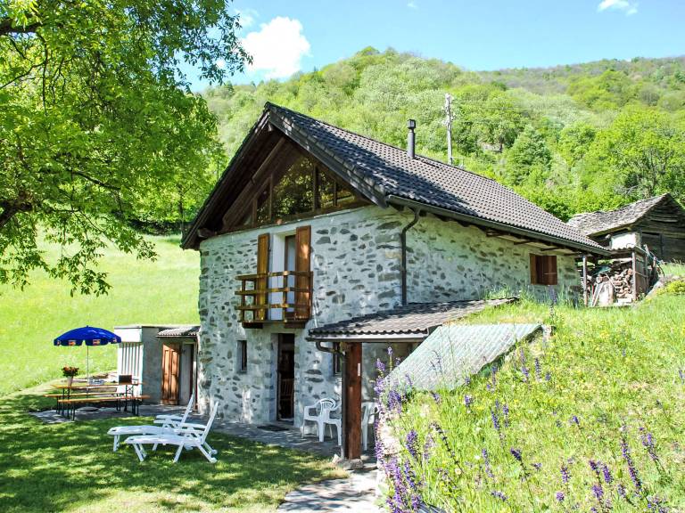 Ferienhaus in Acquarossa, Leontica f&uuml;r max. 5 Personen