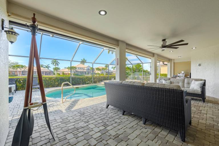 LAKEVIEW!, Heated Pool and Spa -Villa Lakeside Escape - Roelens Vacations — photo 5
