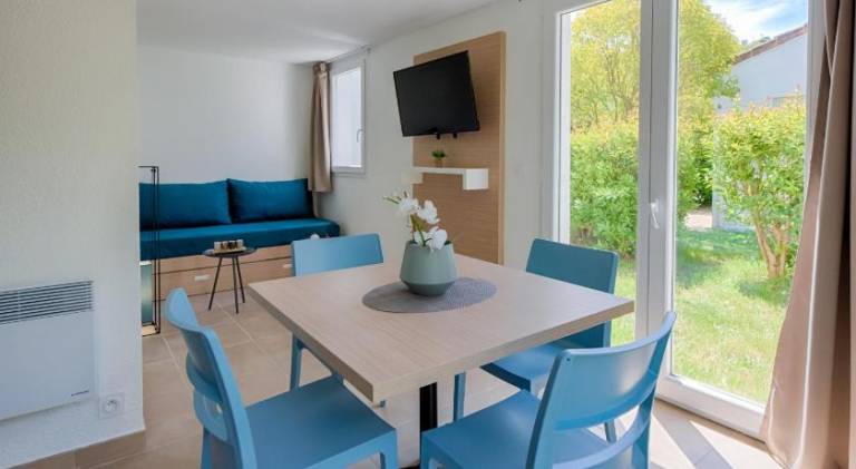 Comfort Aparthotel Mandelieu la Napoule Village — photo 4