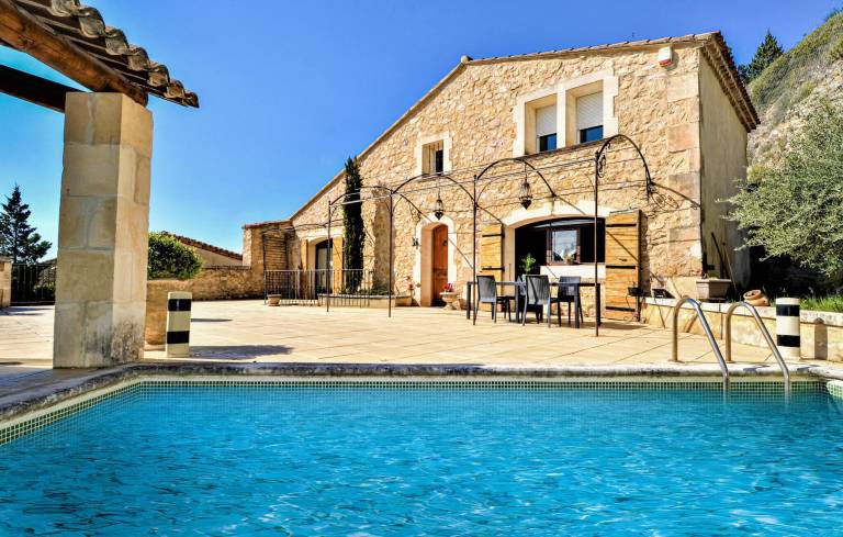 Maison de vacances  Boulbon