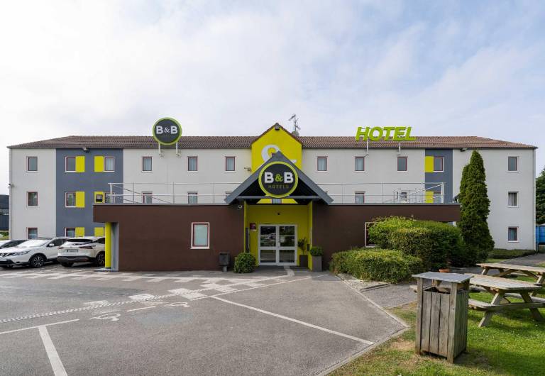 B&B HOTEL Calais Centre St Pierre in Coquelles
