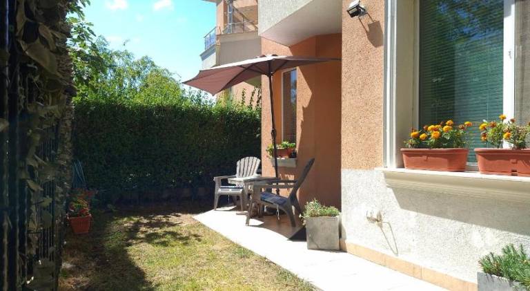 Saint Nicholas Varna Lovely 2 bedroom apartment with sunny garden — photo 5