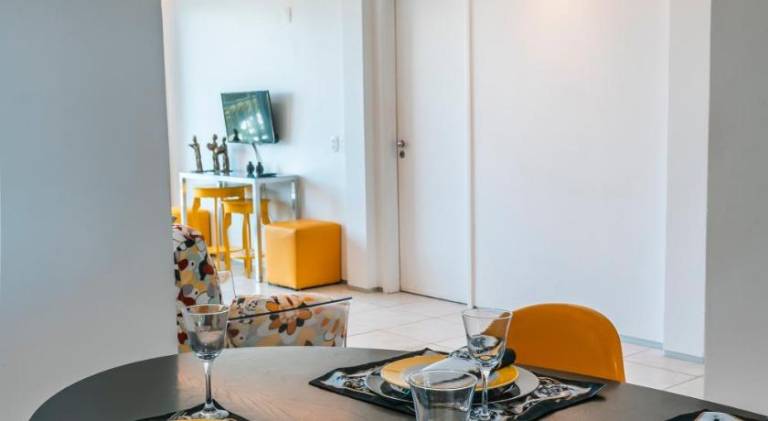 Apartment with pool & jacuzzi — photo 4