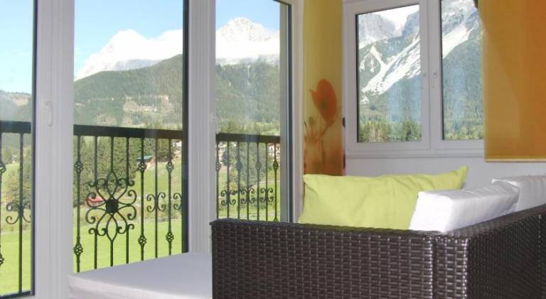 Rental apartment with 3 rooms for 8 persons — photo 3