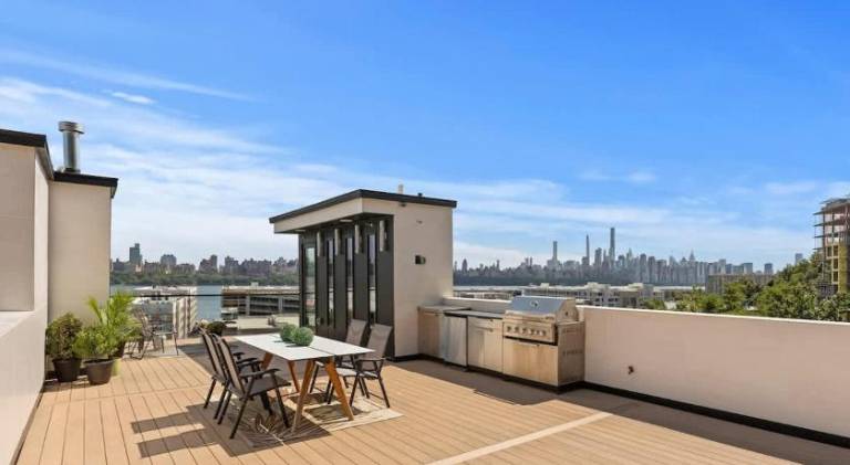Vacation home | Pets are welcome in New York, NY