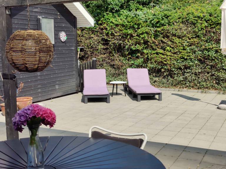 Children-friendly charming vacation home with terrace, garden & BBQ | Next to the beach | Pet-friendly — photo 4