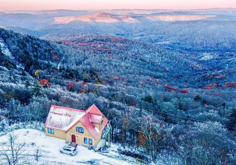 Chalet Snowshoe