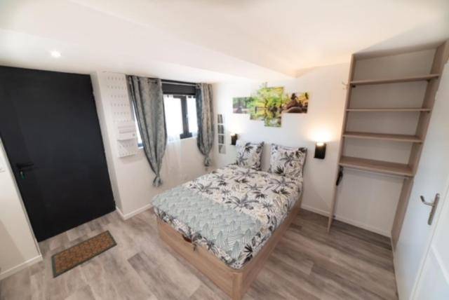 Pleasant holiday apartment | Dogs allowed in Chassieu
